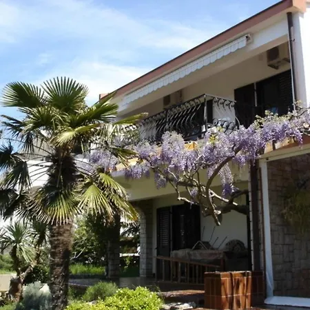 Beachfront 4526-3 *