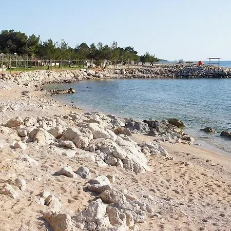 Apartment Beachfront 4526-3